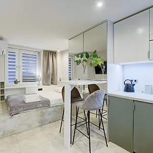  Apartament Lobby 55 - Ac And Smart Tv